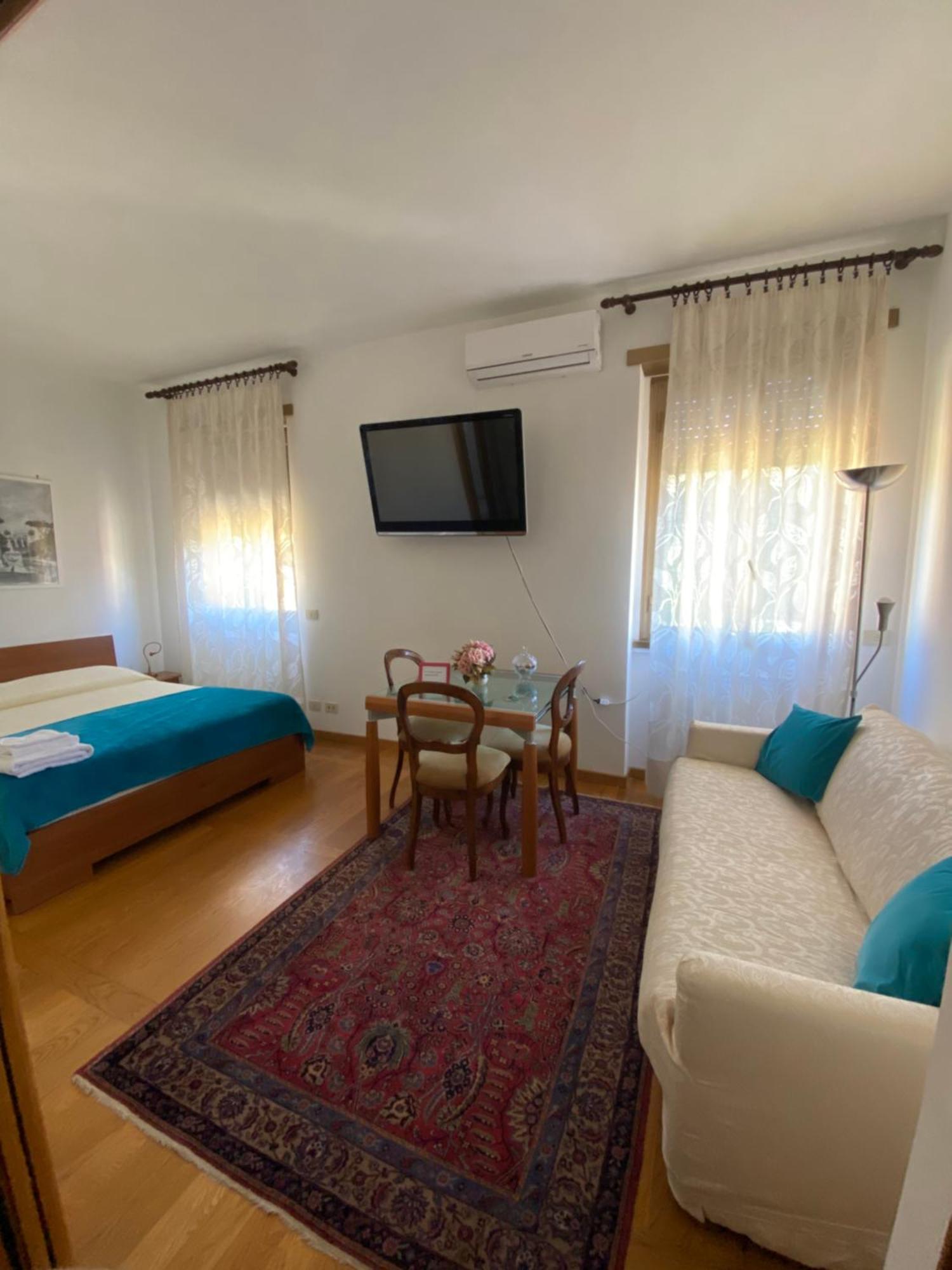 Piazza Del Popolo - Attico Apartment Rome Bagian luar foto